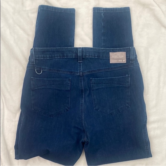 PEARL IZUMI Women's Jeans Denin Stretch.
Size 10 - Picture 5 of 8